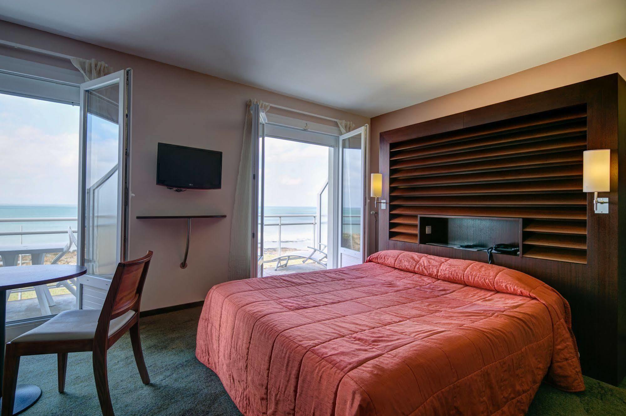 La Corniche Hotel 3*